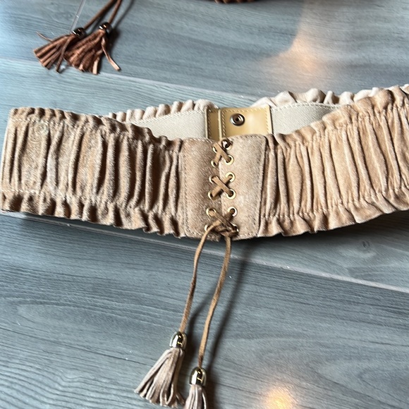 Suede style stretch wide belt, stretchable & front ropes adjustable for size S~M - Picture 9 of 12